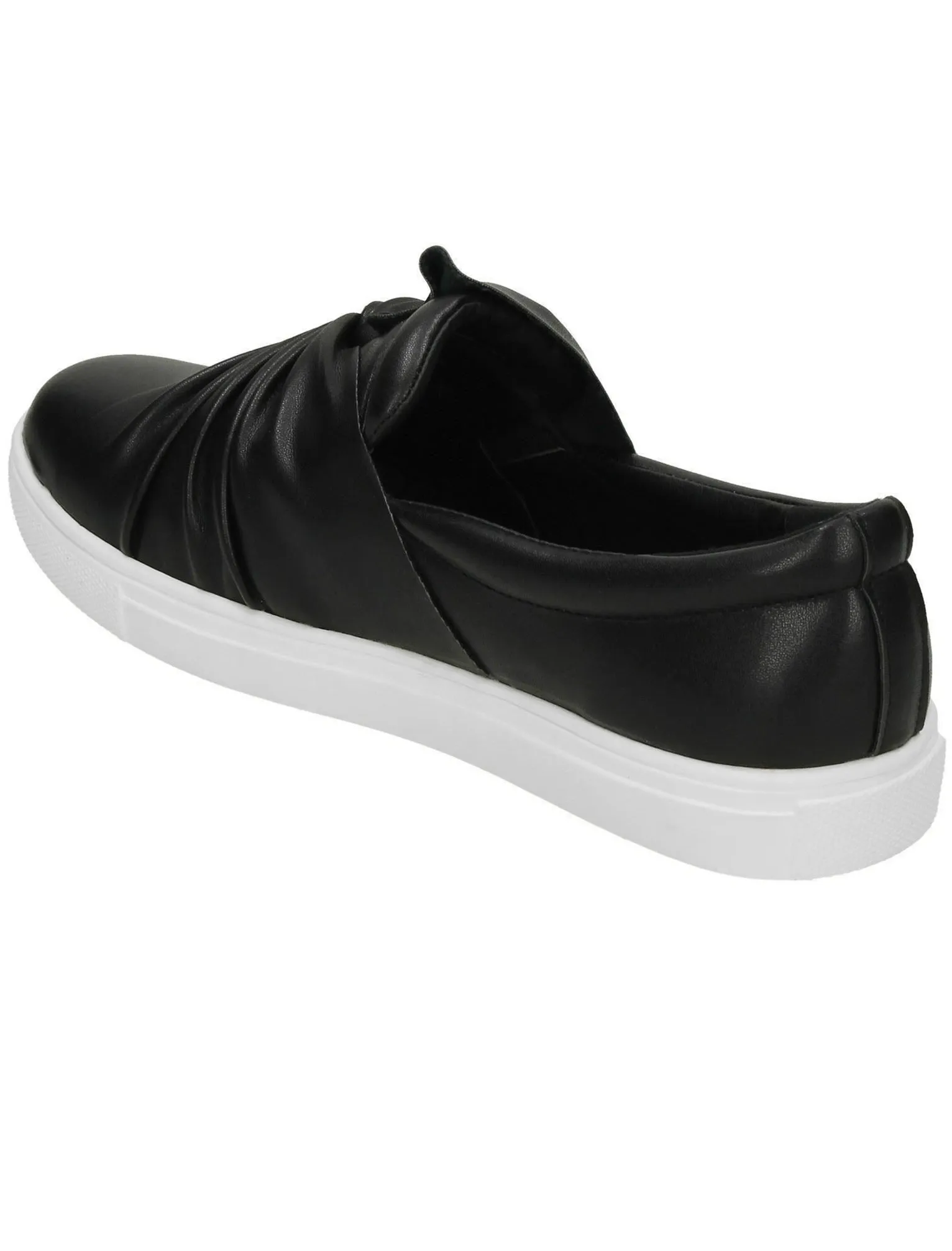 Casula Twist Vamp Slip On Plimsolls in Black