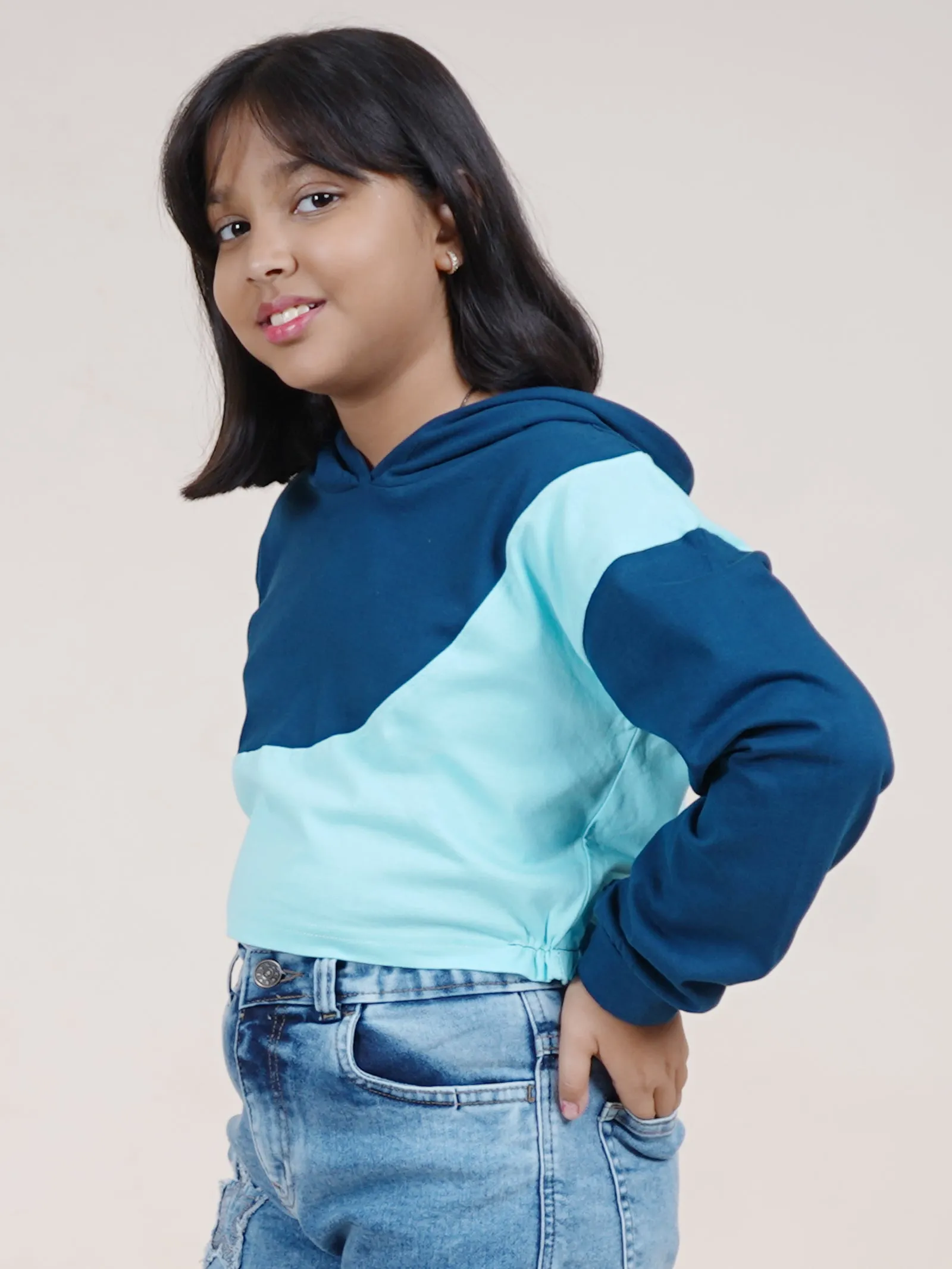 Girls Cotton Full Sleeves Cut & Sew Detailed Hooded Crop T-Shirt