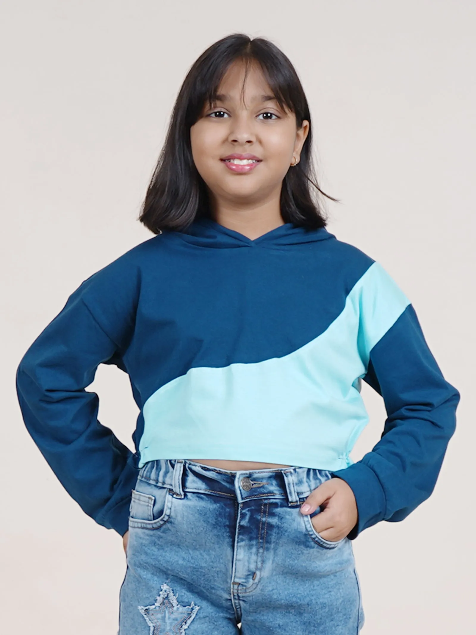 Girls Cotton Full Sleeves Cut & Sew Detailed Hooded Crop T-Shirt