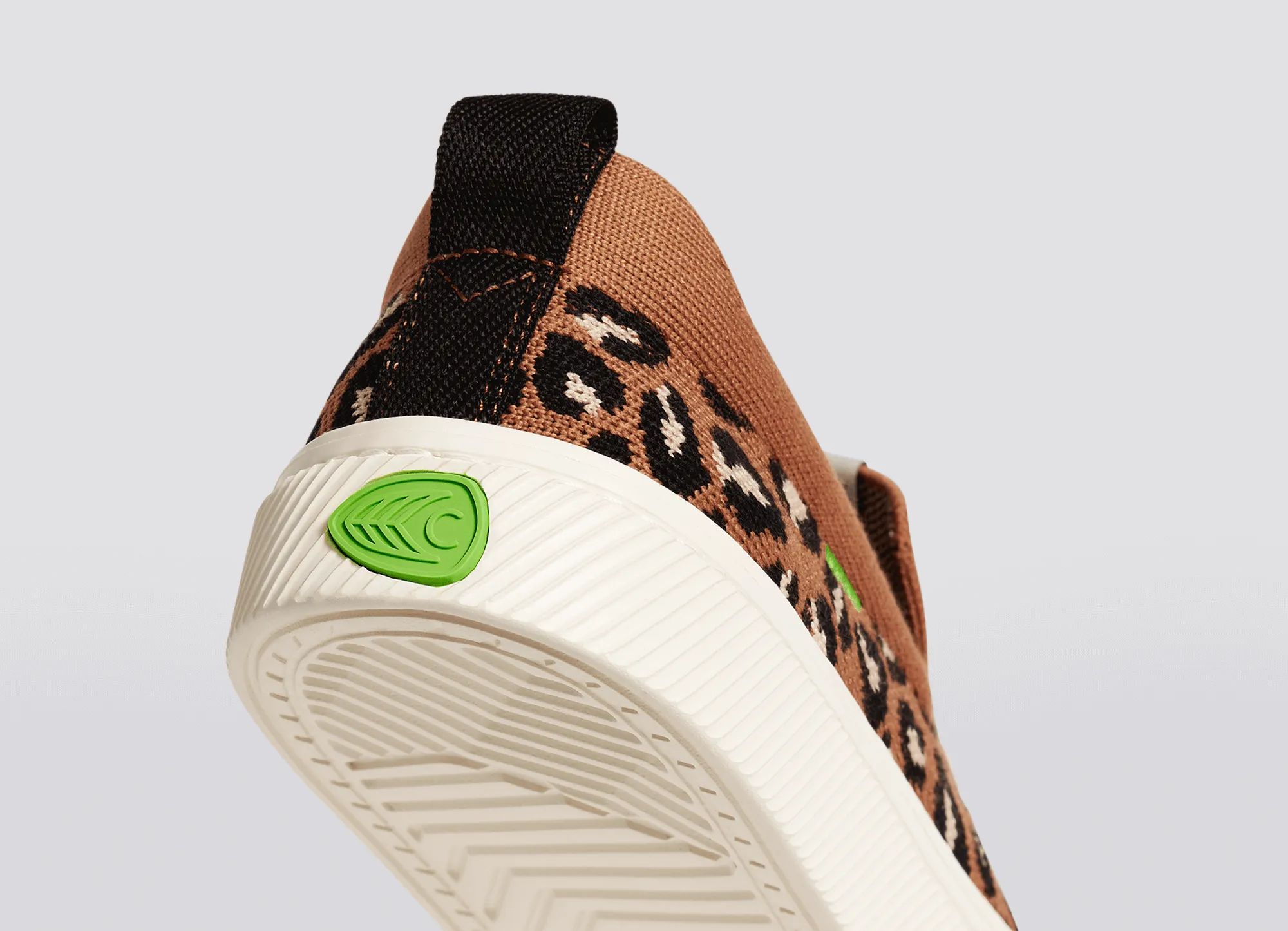 IBI SLIP-ON Leopard Print Knit Sneaker Men