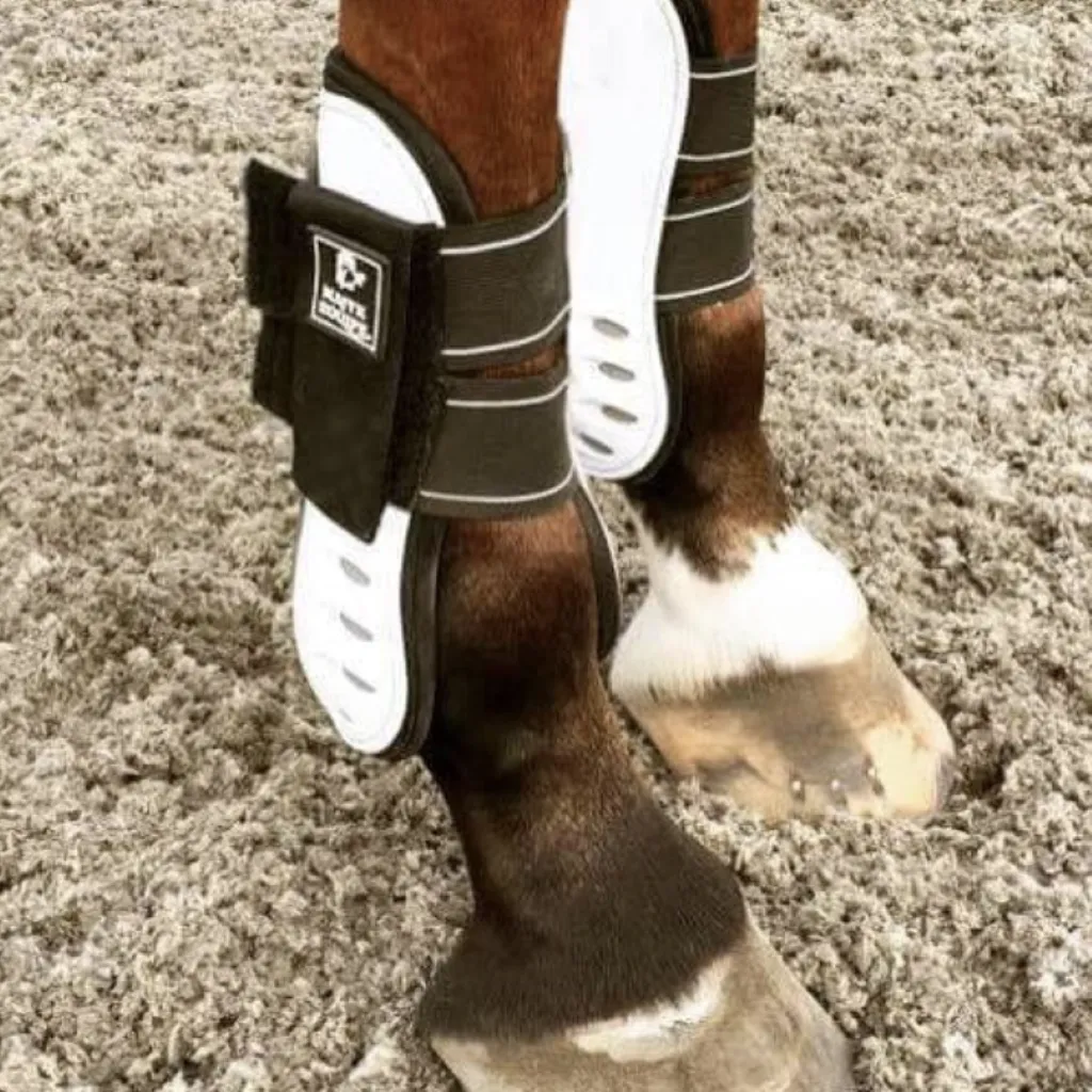 Majyk Equipe Vented Infinity Show Jumping Tendon Boots