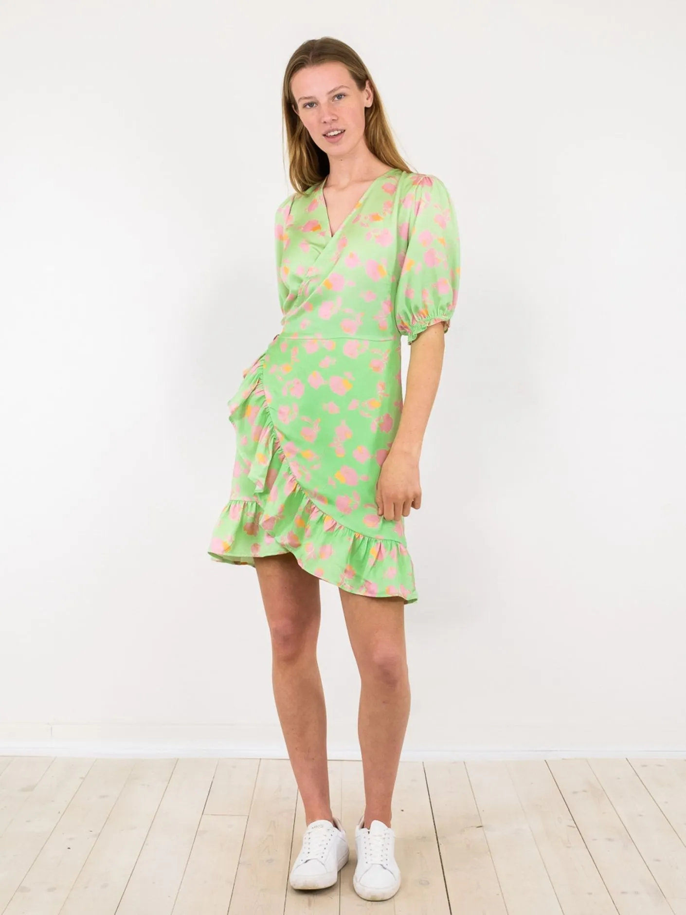 Marsa Love Rose Dress - Light Green