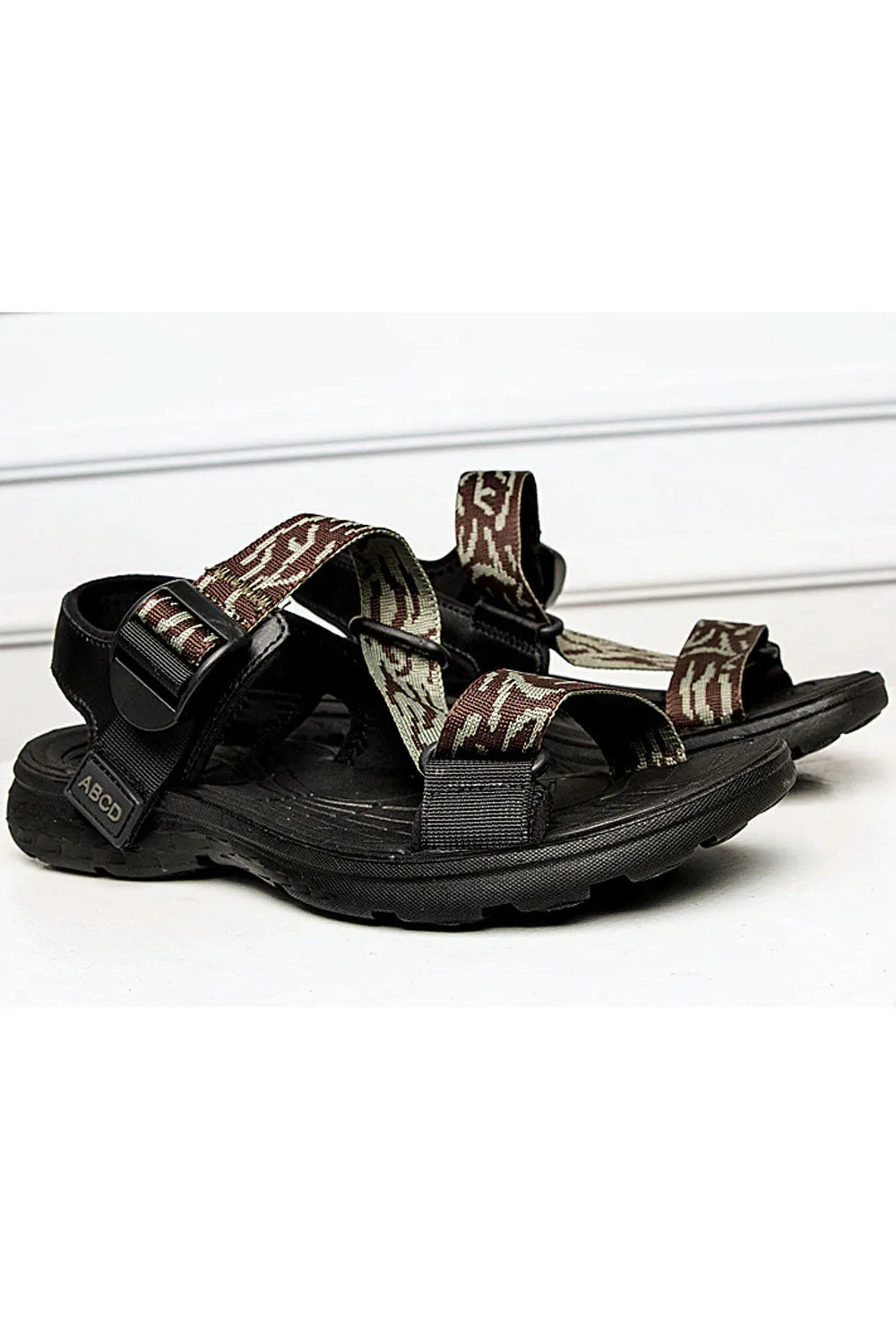 Men Fabulous Camouflage Pattern Flat Rubber Soled Easy Buckle Closure Lightweight Casual Sandal - MSD105636