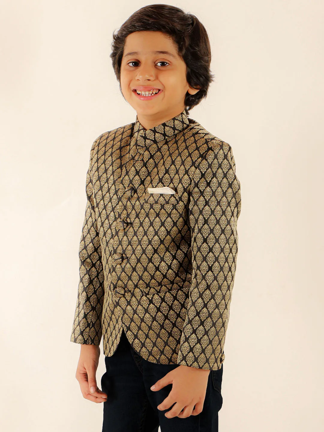 Vastramay Boy's Black Woven Silk Blend Jodhpuri